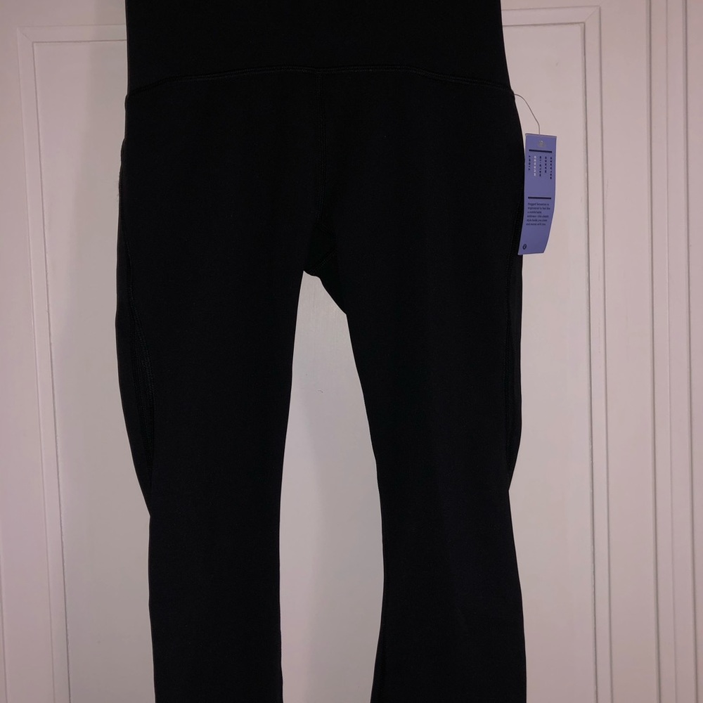Lululemon Running Crops-4 New
